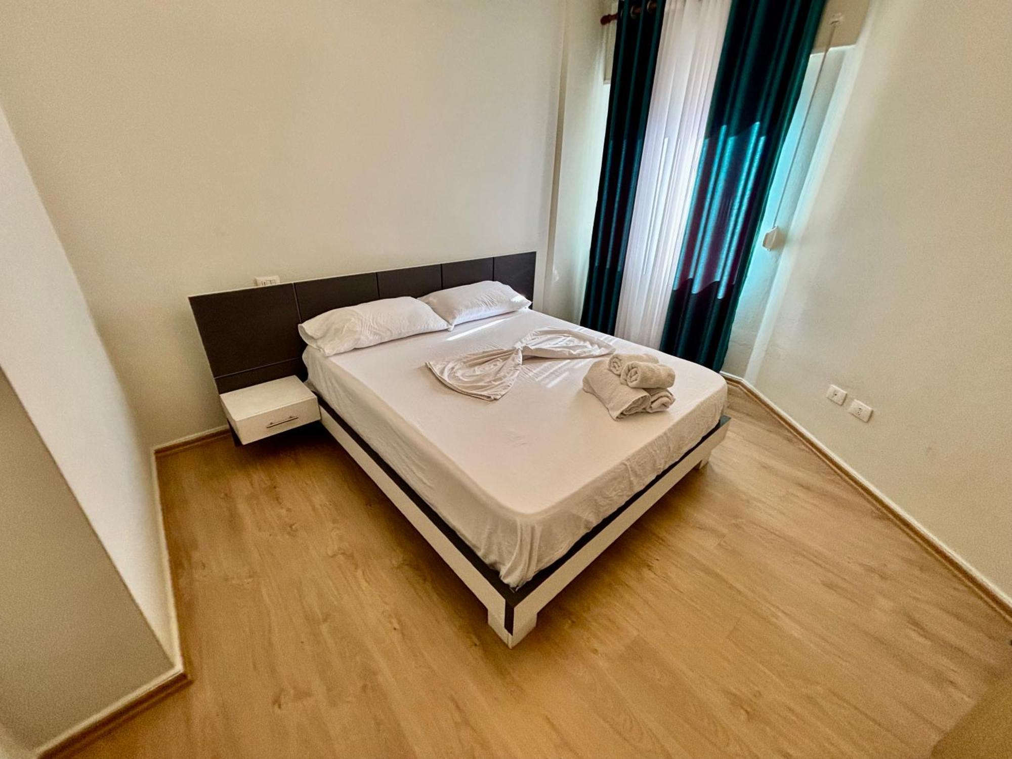 Edi's Tirana